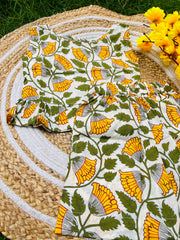 Daffodils - Frill top & Shorts Set 2 - 3yrs